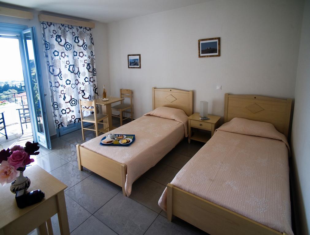 Aiolos Hotel Ménites Esterno foto