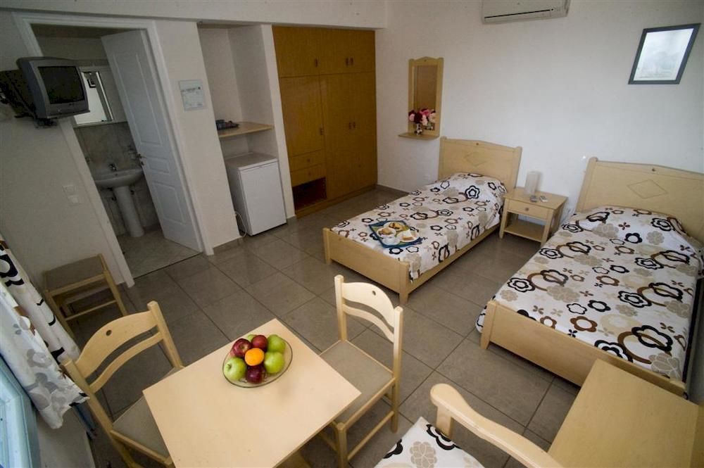 Aiolos Hotel Ménites Esterno foto
