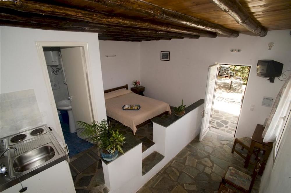 Aiolos Hotel Ménites Esterno foto