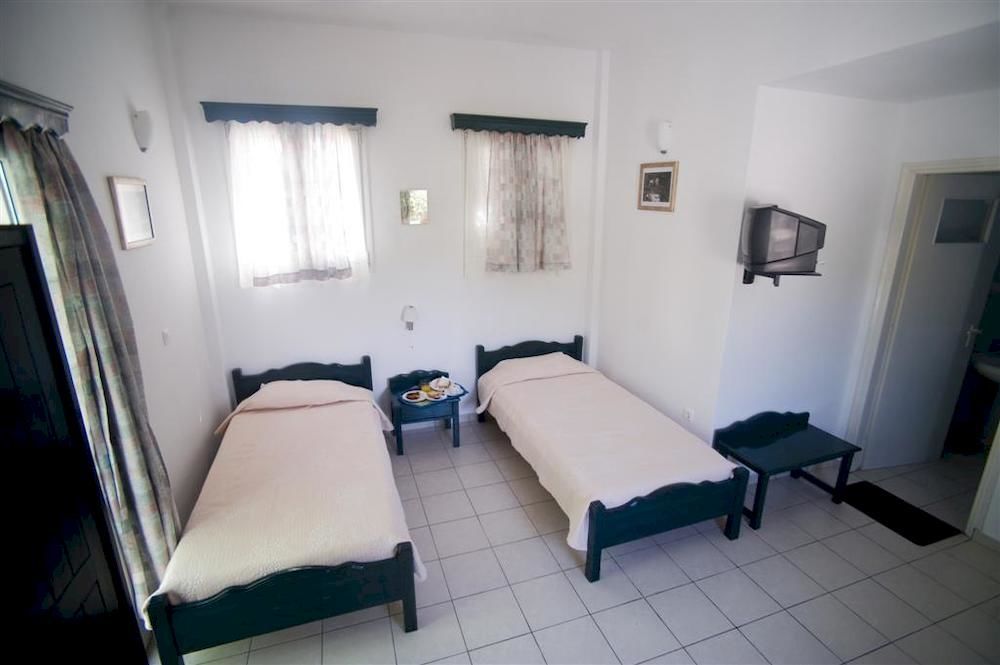 Aiolos Hotel Ménites Esterno foto