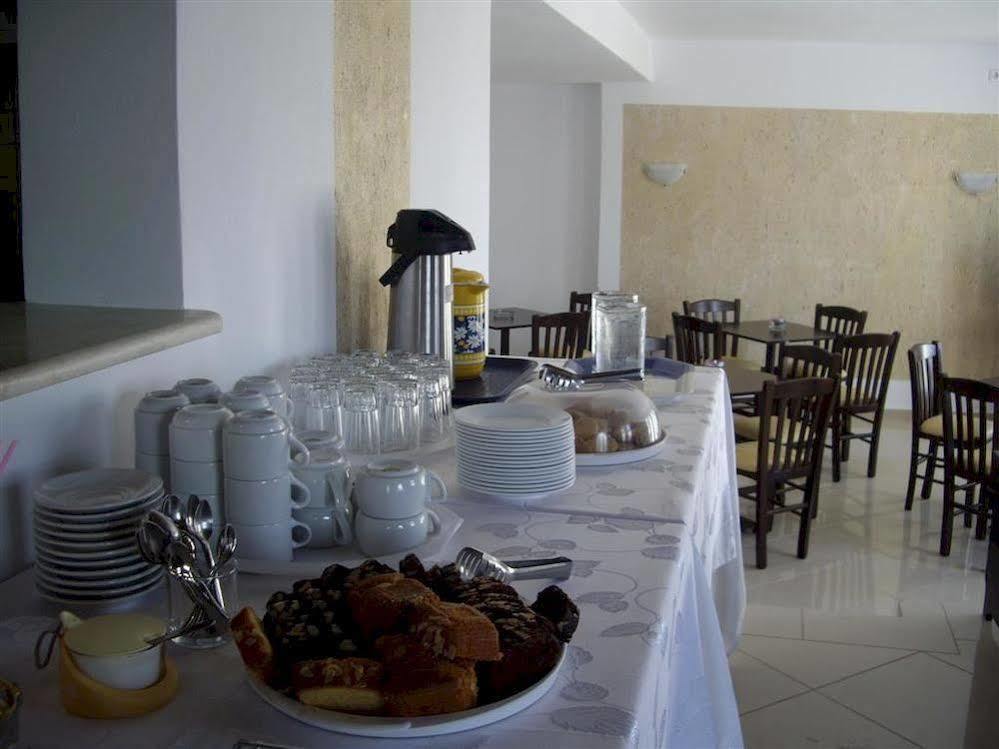 Aiolos Hotel Ménites Esterno foto